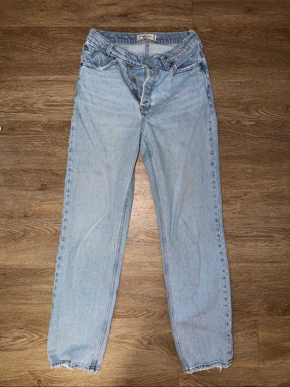 Abercrombie The Dad High Rise Jean